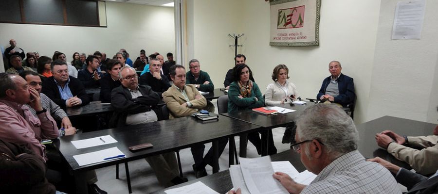 Hacienda se ceba con las cooperativas andaluzas en la reclamación de las bonificaciones del gasóleo B por discrepancias administrativas