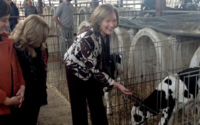 Visita de la consejera de Agricultura, Carmen Ortiz, a tres cooperativas en Granada