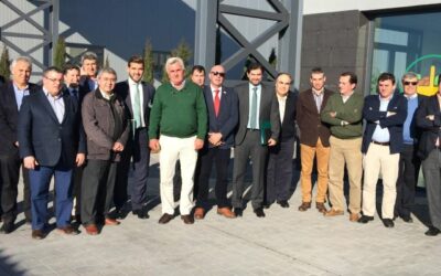 El Consejo Rector de Cooperativas Agro-alimentarias de Andalucía conoce los modelos de distribución alimentaria de Mercadona y Covirán