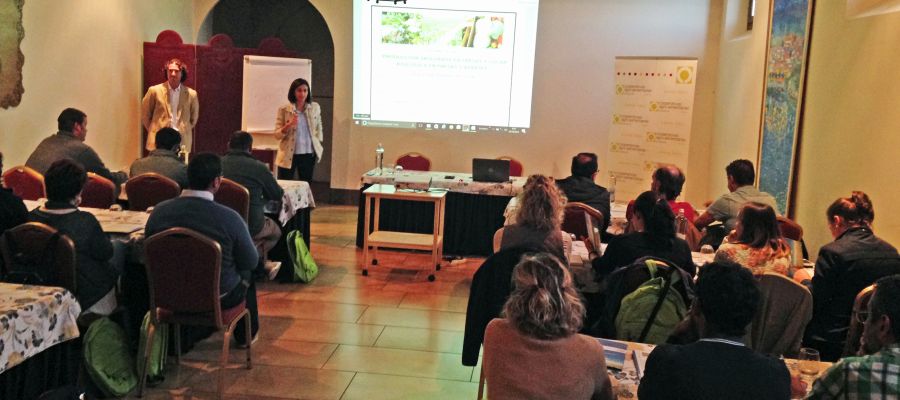 Las cooperativas de fresas y frutos rojos de Huelva especializadas en control biológico