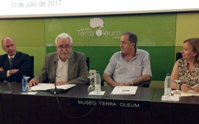 Cooperativas Agro-alimentarias de Jaén clarifica las exigencias legales que deben cumplir las almazaras en una jornada técnica