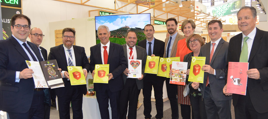La federación provincial promociona la innovación hortofrutícola en ‘El Día de Granada’ en Fruit Logistica