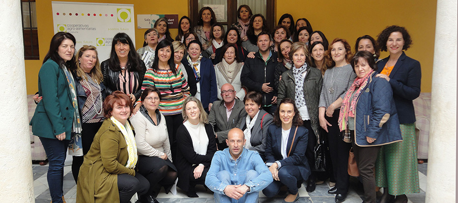 Constituida la Asociación de Mujeres de Cooperativas Agro-alimentarias de Andalucía: AMCAE-Andalucía