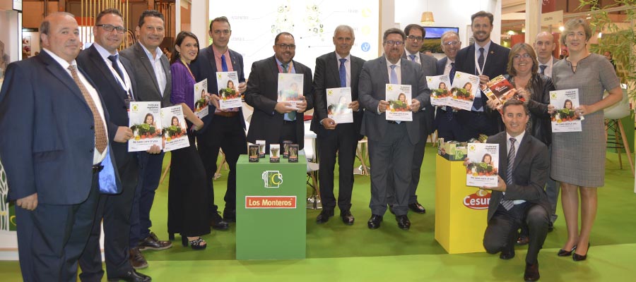 Cooperativas Agro-alimentarias y una quincena de cooperativas celebran el “Día de Granada” en Fruit Attraction, apostando por la innovación y la calidad hortofrutícola