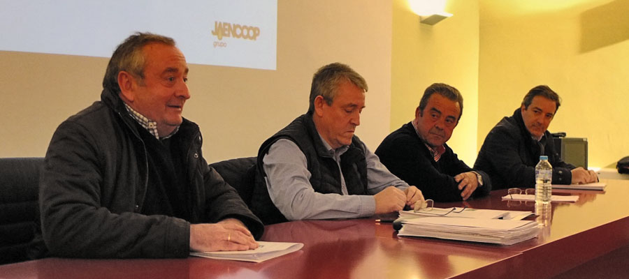 Cooperativas Agro-alimentarias de Jaén anima a acelerar los procesos de integración en el sector oleícola de la provincia