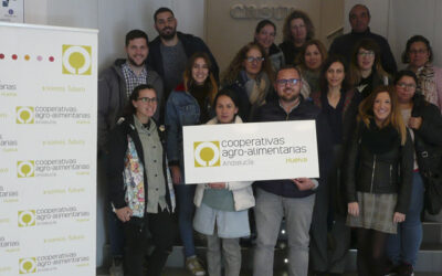 Profesionales de cooperativas renuevan sus conocimientos para certificar la calidad hortofrutícola de Huelva ante los mercados europeos