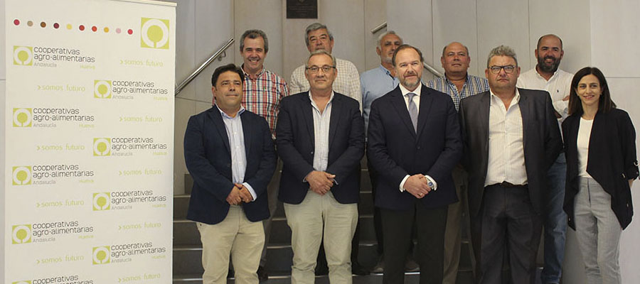 La Asamblea General de Cooperativas Agro-alimentarias de Huelva respalda la candidatura de Francisco J. Contreras para otros cuatro años