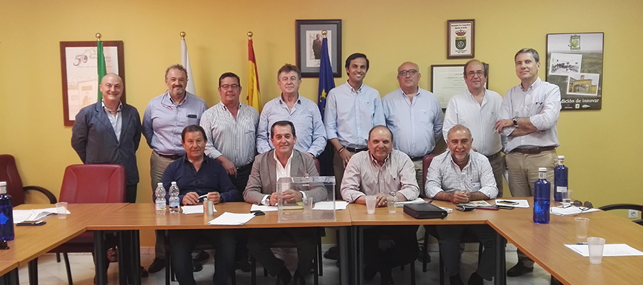 Francisco J. Bernal renueva como presidente al frente del Consejo Rector de Cooperativas Agro-alimentarias de Sevilla con nuevas incorporaciones