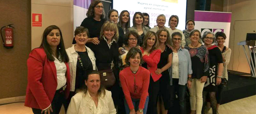 Cooperativistas andaluzas comparten experiencia con agricultoras y ganaderas de toda España en el Día Internacional de las Mujeres Rurales