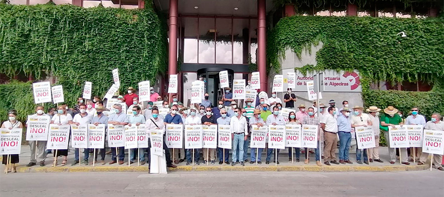 El campo andaluz reivindica en Algeciras una frontera única para toda la Unión Europea