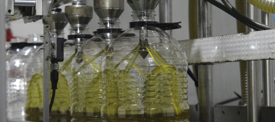 Las salidas de aceite de oliva en mayo confirman el buen ritmo de comercialización de la campaña