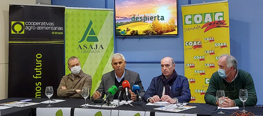 El campo granadino marcha a Madrid a la gran manifestación del 20M por un medio rural vivo y con futuro