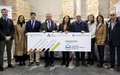 Cooperativas Agro-alimentarias de Andalucía, la Consejería de Agricultura y la Fundación ‘la Caixa’ entregan 13.500 kilos de productos a Bancos de Alimentos de Sevilla y Málaga