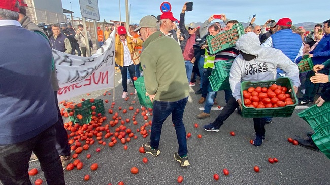 La Ley de la Cadena Alimentaria no funciona y perjudica a las cooperativas y a sus socios, agricultores y ganaderos