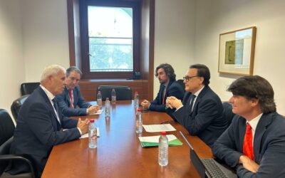 Cooperativas Agro-alimentarias de Andalucía se reúne con la Consejería de Universidad, Investigación e Innovación para buscar fórmulas y alinear la universidad con el sector productor