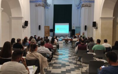 Cooperativas Agro-alimentarias de Andalucía arroja luz sobre el manejo, control y almacenamiento de suministros en una jornada técnica, con el foco en la nueva normativa