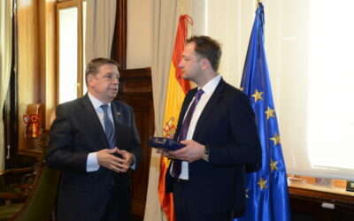 El comisario europeo de Agricultura, Christophe Hansen, clausurará el 30 aniversario de Cooperativas Agro-alimentarias de Andalucía en Sevilla