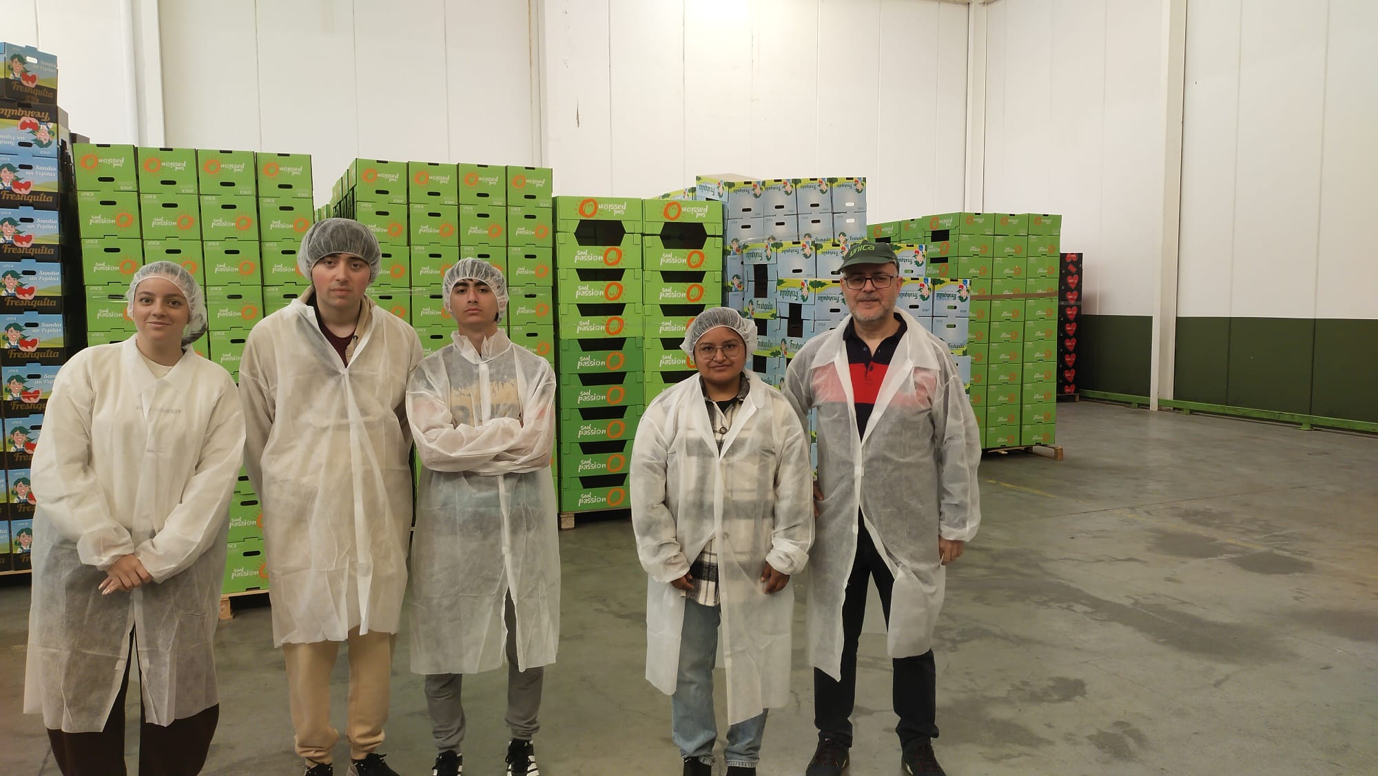 Alumnos de FP Dual en una cooperativa